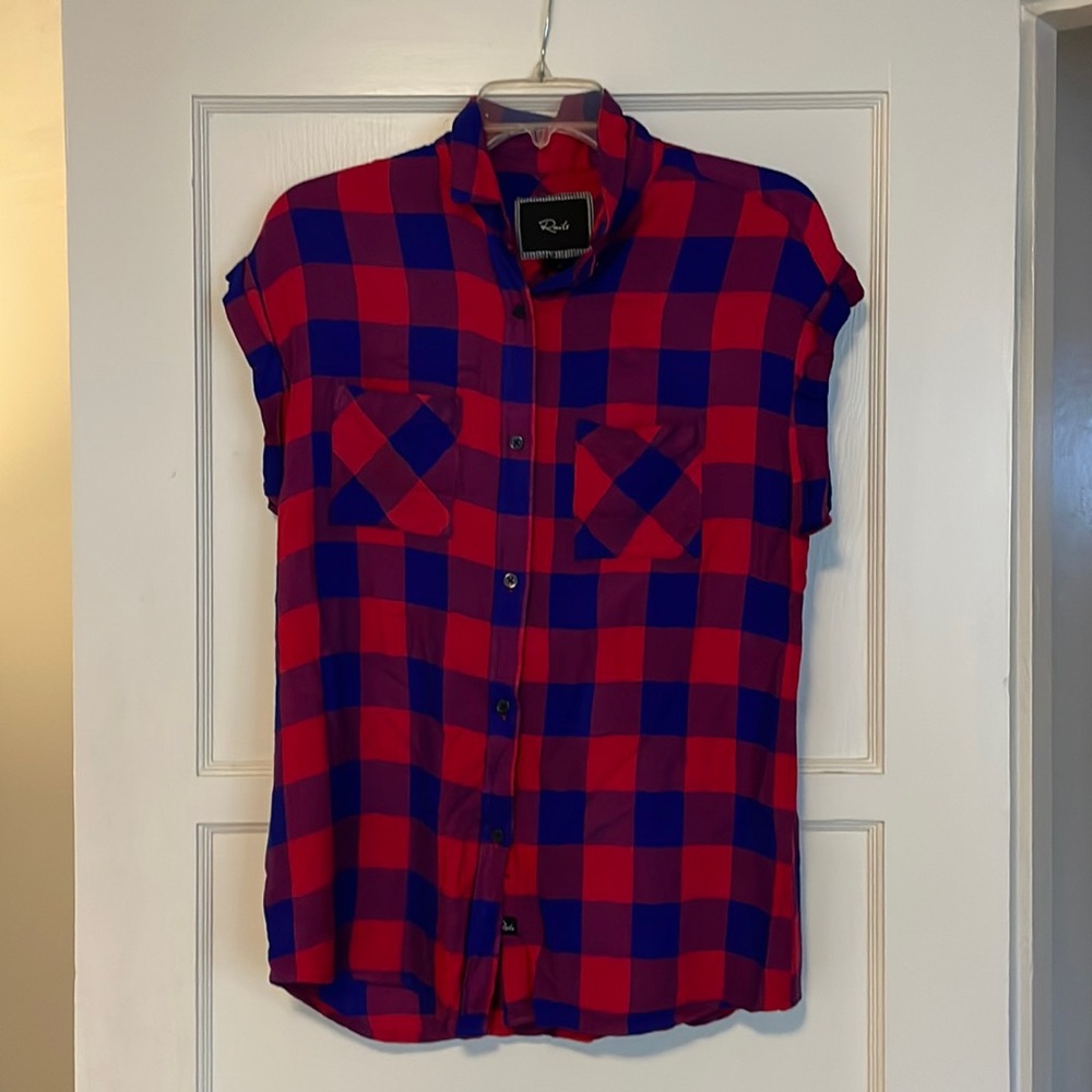 Sleeveless plaid Rails top
